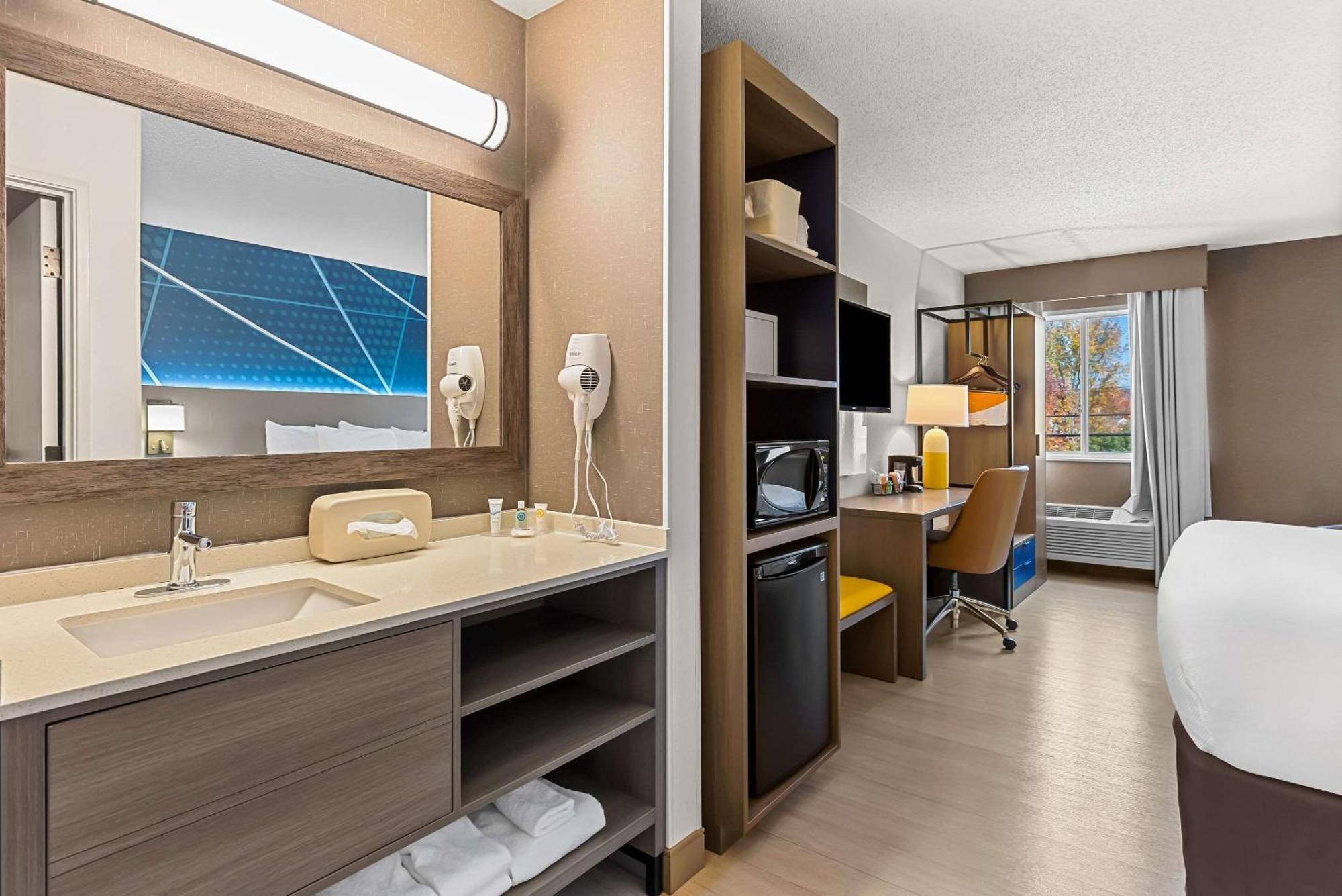 Comfort Inn
